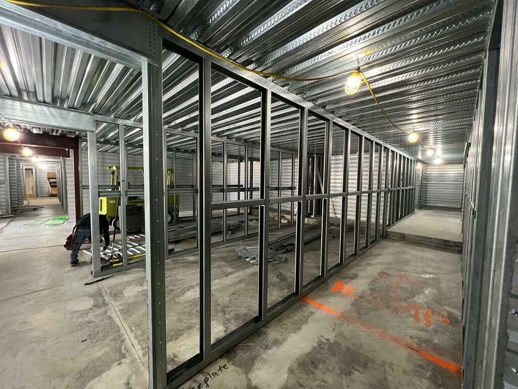 1800 McCann - Partition Load Bearing