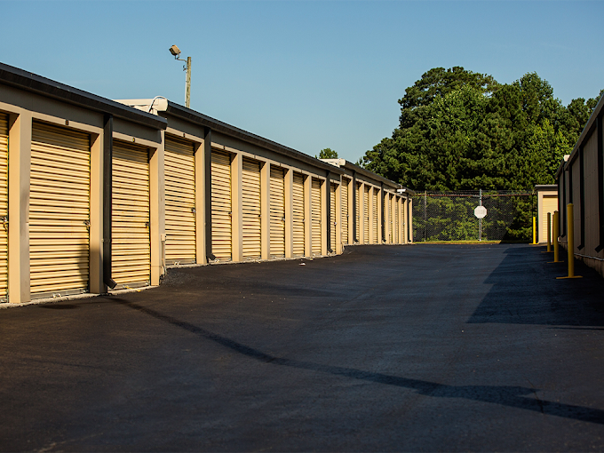 Storage Rentals of America