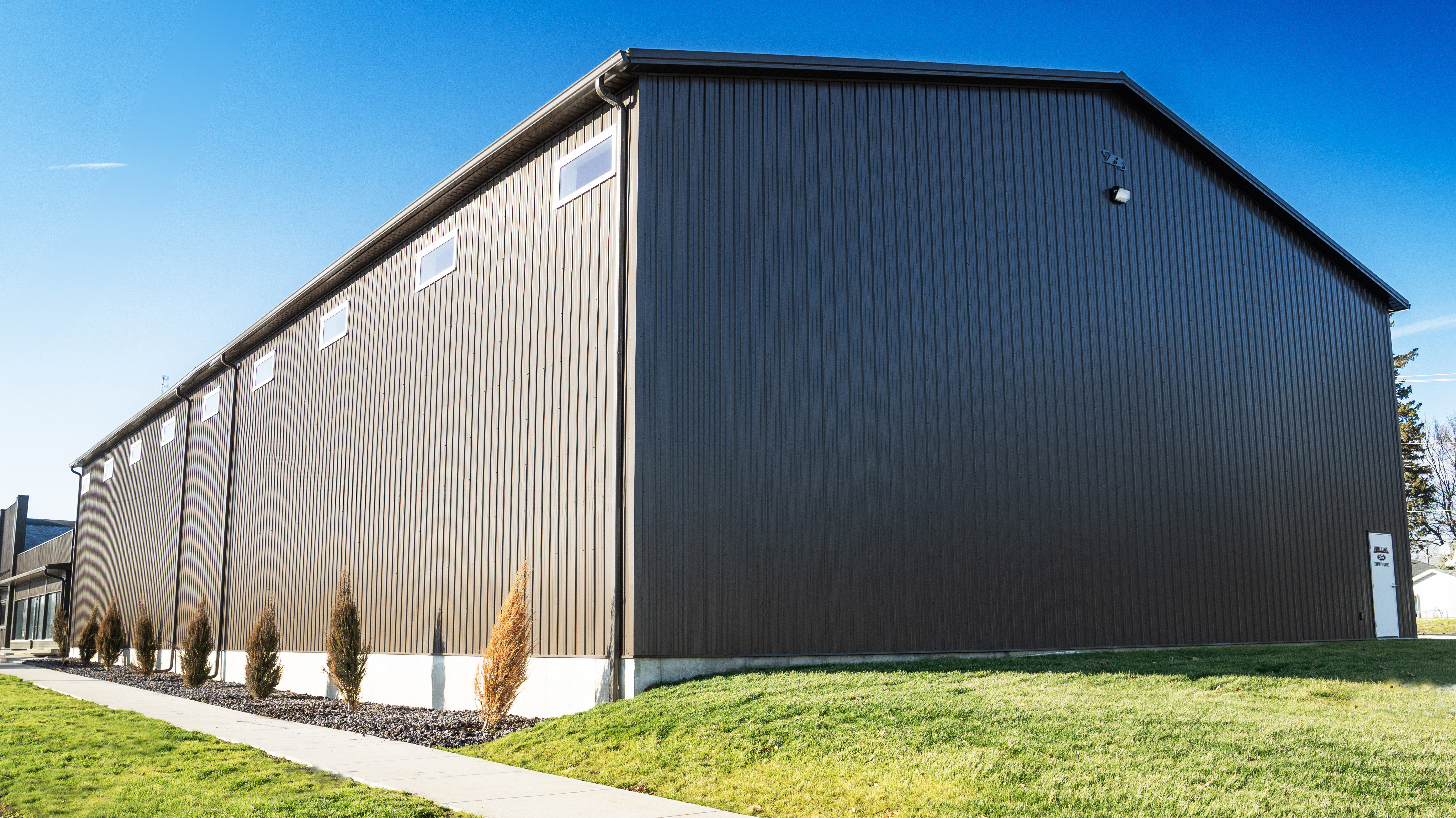 Pre-Engineered Metal Buildings (PEMB) | MakoRabco