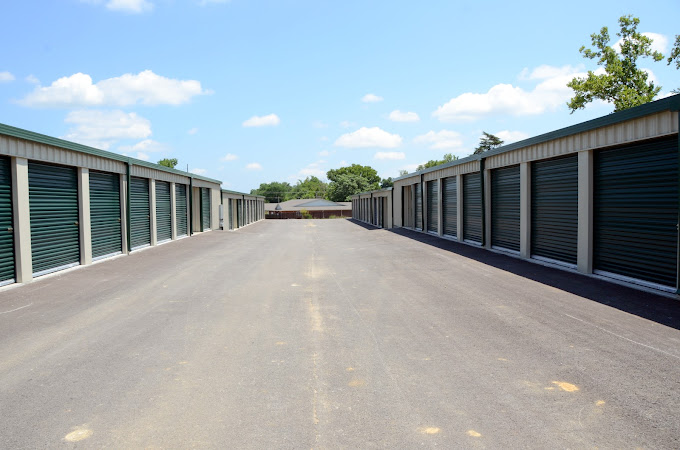 Blue Sky Self Storage - Glenmary