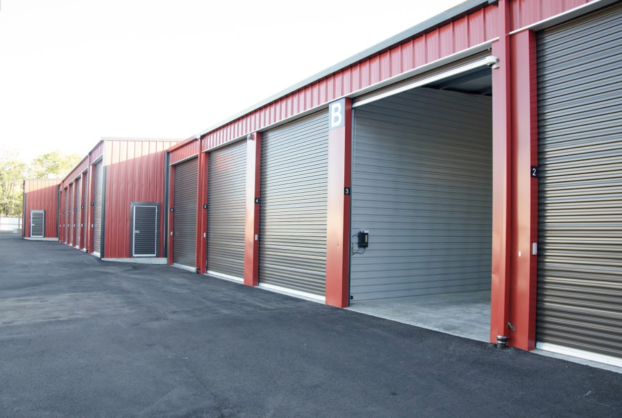 MakoRabco Building Boat and RV Storage